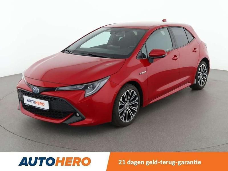Occasion Toyota Corolla Club 179 PK (131 kW) 2019 Rood Hatchback