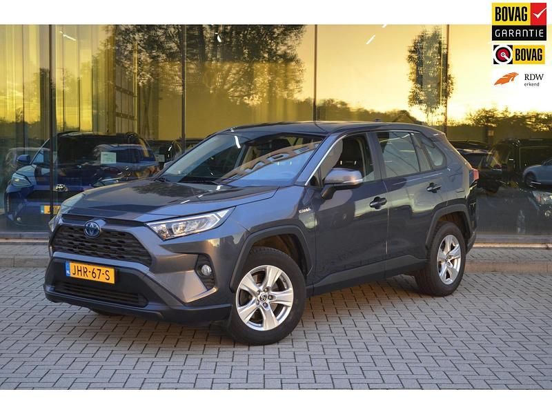 Grijs Occasion 2021 Toyota RAV4 Hybrid Business Edition SUV | € 30.645 (Goede deal) - Afbeelding 1/4