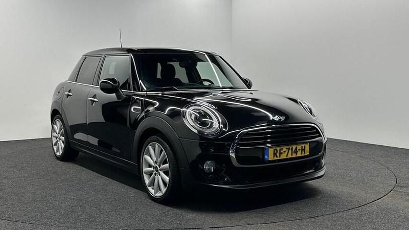 Occasion Mini Cooper Business 2017 Zwart Hatchback