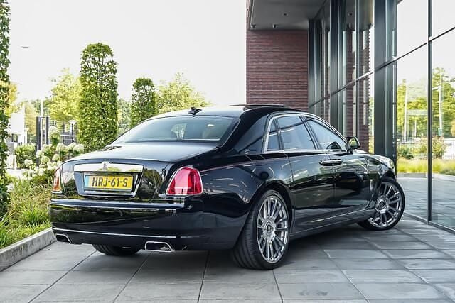 Occasion Rolls Royce Ghost 571 PK (419 kW) 2014 , metallic lak Sedan