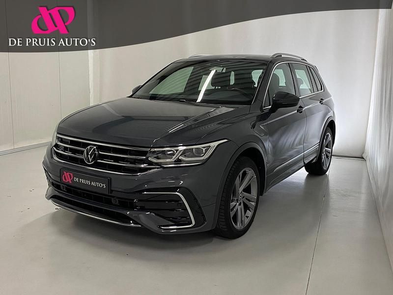 Grijs Gebruikt 2022 VW Tiguan Business+ SUV | € 37.950 (Goede deal) - Afbeelding 1/4