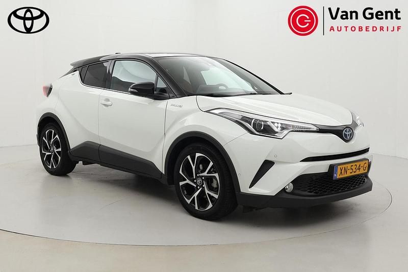 Wit Gebruikt 2019 Toyota C-HR+ Style SUV | € 22.999 - Afbeelding 1/4