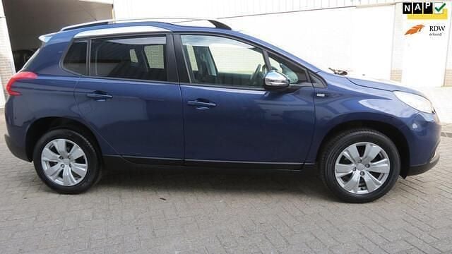 Blauw Gebruikt 2015 Peugeot 2008 Style SUV | € 6.950 (Super prijs) - Afbeelding 1/4