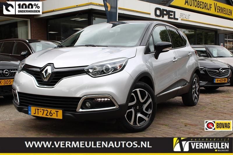 Zilver Gebruikt 2016 Renault Captur Dynamique SUV | € 10.900 (Eerlijke prijs) - Afbeelding 1/4