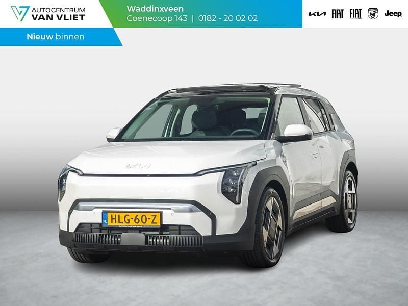 Snow white pearl Gebruikt 2025 Kia EV3 4 SUV | € 40.790 - Afbeelding 1/4