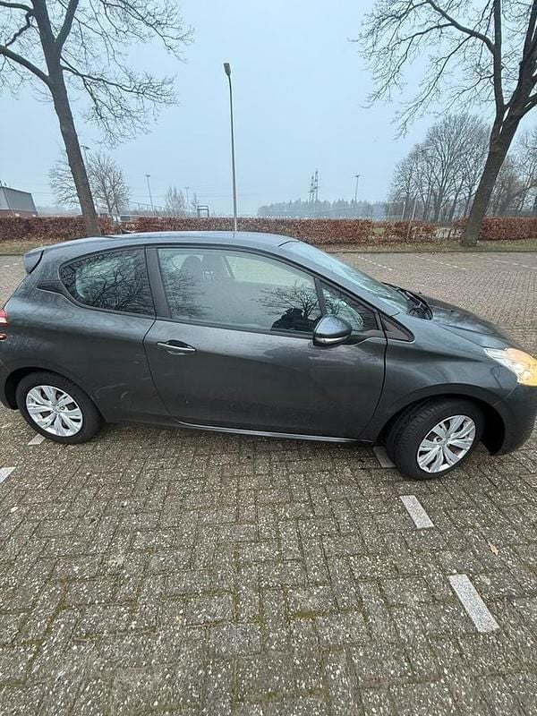 Occasion Peugeot 208 81 PK (59 kW) 2012 Hatchback
