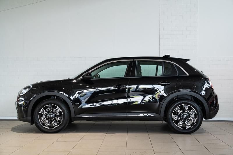 Occasion Fiat 600 Urban 110 PK (80 kW) 2025 Zwart SUV