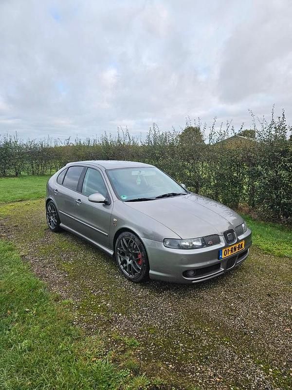 Gebruikt 2005 Seat Leon | € 3.250 - Afbeelding 1/4