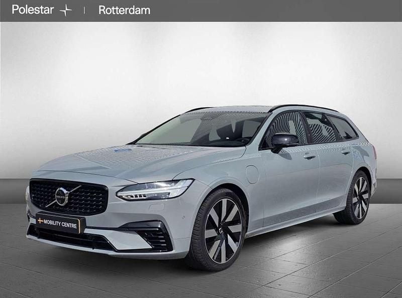 Grijs Gebruikt 2024 Volvo V90 Ultimate Stationwagen | € 54.945 (Iets duurder) - Afbeelding 1/4