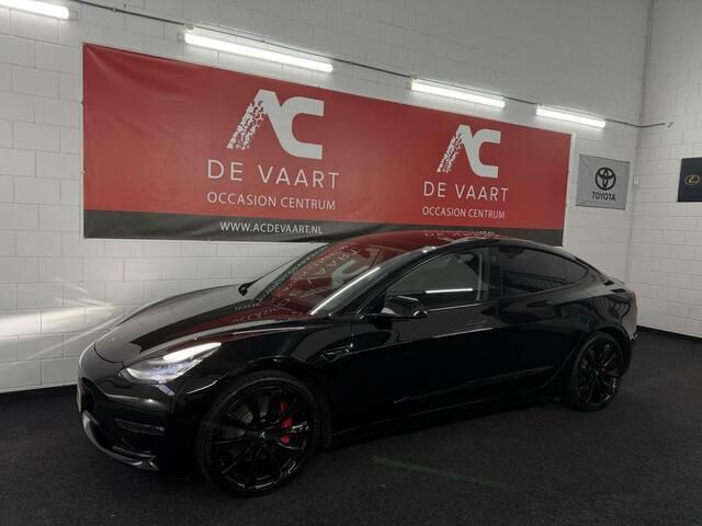 Zwart Gebruikt 2019 Tesla Model 3 Performance Sedan | € 22.750 (Eerlijke prijs) - Afbeelding 1/4