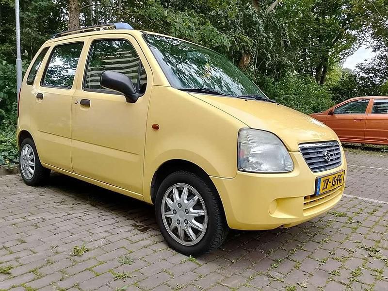 Geel Gebruikt 2002 Suzuki Wagon R+ GL Stationwagen | € 950 (Duur) - Afbeelding 1/3
