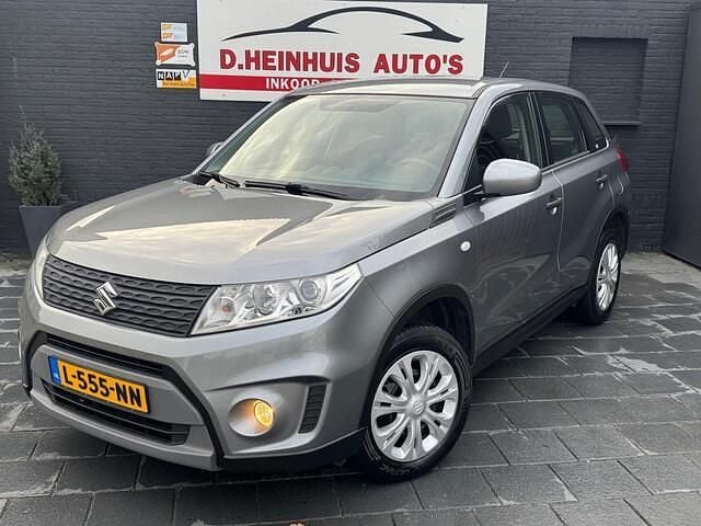 Occasion Suzuki Vitara Exclusive 120 PK (88 kW) 2017 Grijs (metallic) SUV