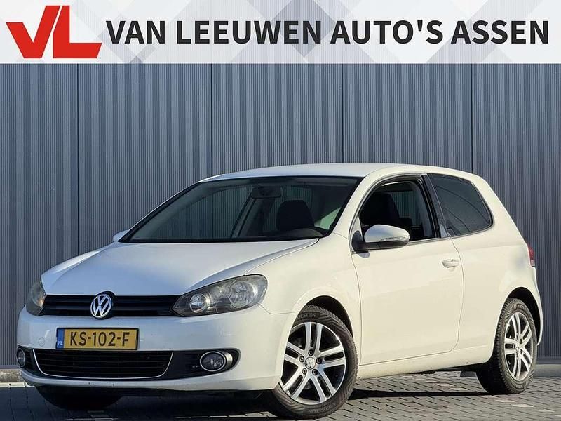 Wit Gebruikt 2009 VW Golf VI Trendline Hatchback | € 3.950 (Goede deal) - Afbeelding 1/4