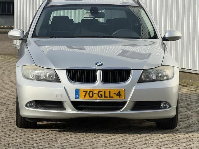 Occasion BMW 318 143 PK (105 kW) 2008 Grijs Stationwagen
