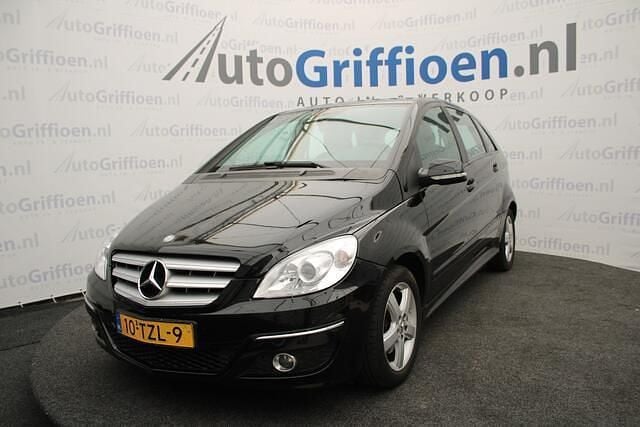 Zwart Gebruikt 2011 Mercedes B180 Business MPV | € 2.790 (Super prijs) - Afbeelding 1/4