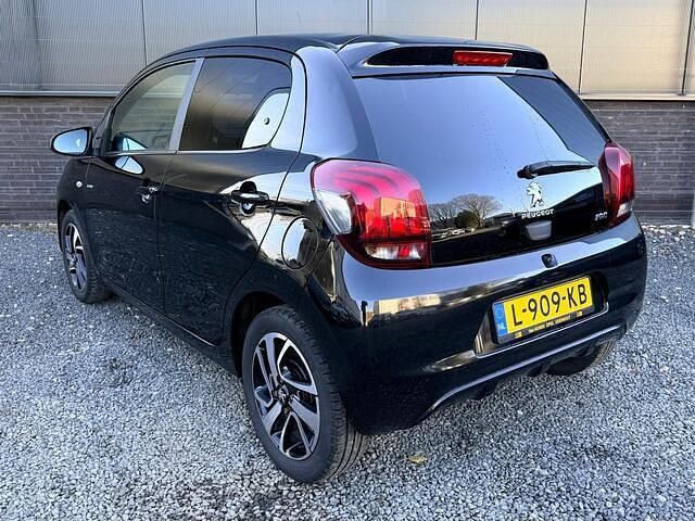Occasion Peugeot 108 Active 72 PK (52 kW) 2019 Zwart Hatchback