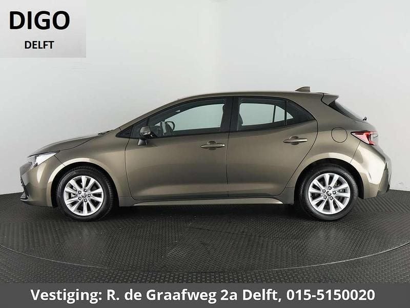 Occasion Toyota Corolla Hybrid Business Edition 98 PK (72 kW) 2024 Groen Hatchback