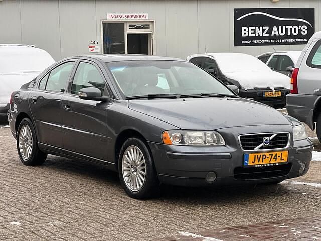 Occasion Volvo S60 140 PK (102 kW) 2007 Grijs Sedan