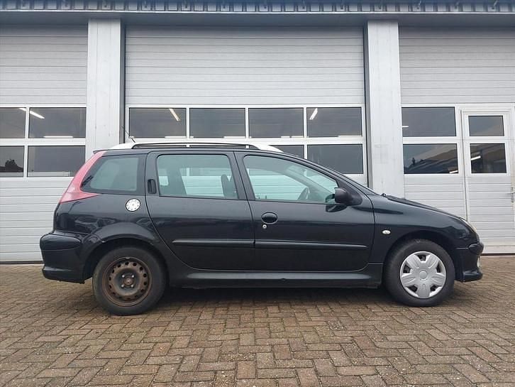 Occasion Peugeot 206 75 PK (55 kW) 2006 Zwart Stationwagen
