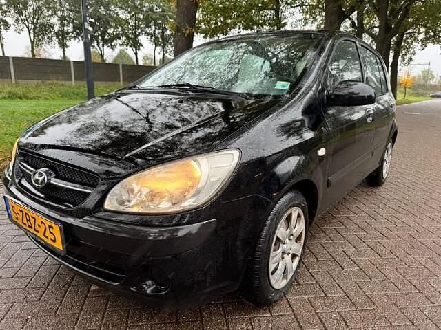 Zwart Gebruikt 2007 Hyundai Getz Active Hatchback | € 999 (Eerlijke prijs) - Afbeelding 1/4