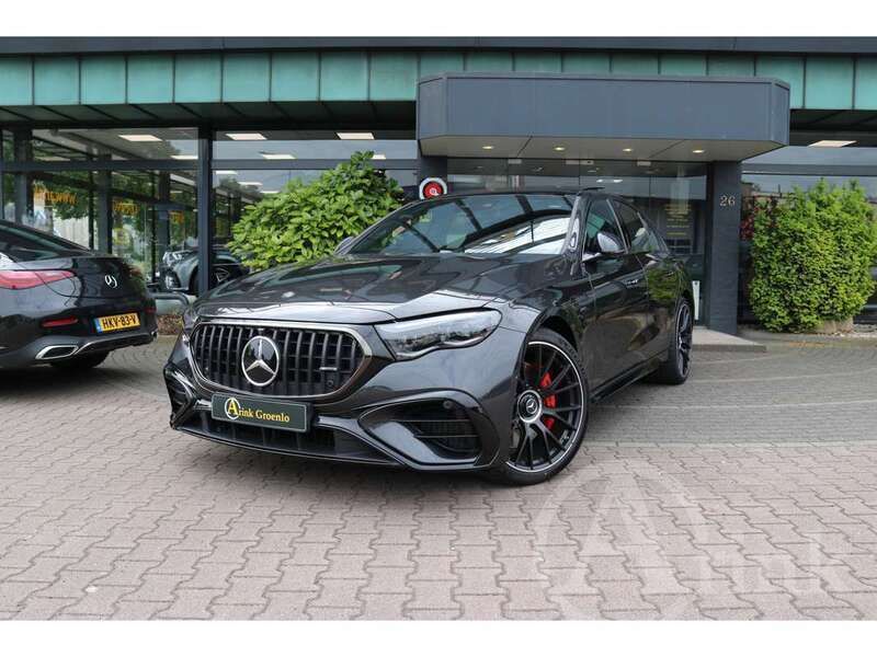 Grijs, metallic lak Gebruikt 2024 Mercedes E53 AMG Premium Plus Sedan | € 134.950 - Afbeelding 1/4