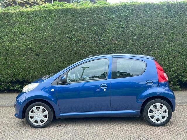 Occasion Peugeot 107 68 PK (50 kW) 2008 Blauw Hatchback