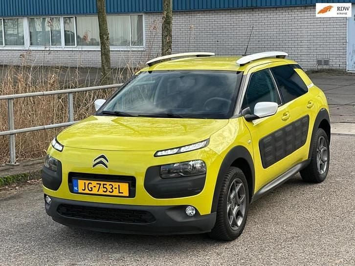 Occasion 2015 Citroën C4 Cactus PureTech Hatchback | € 5.750 (Super prijs) - Afbeelding 1/3