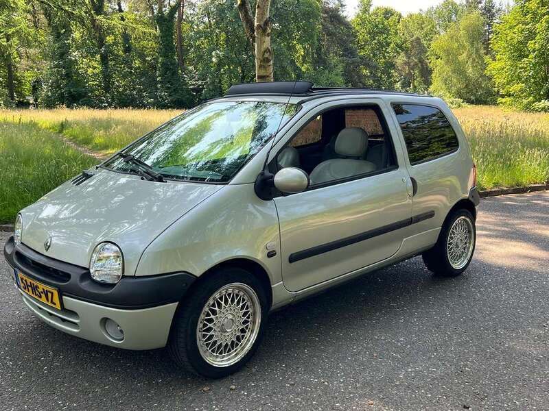 Gebruikt 2001 Renault Twingo Hatchback | € 1.999 (Iets duurder) - Afbeelding 1/4