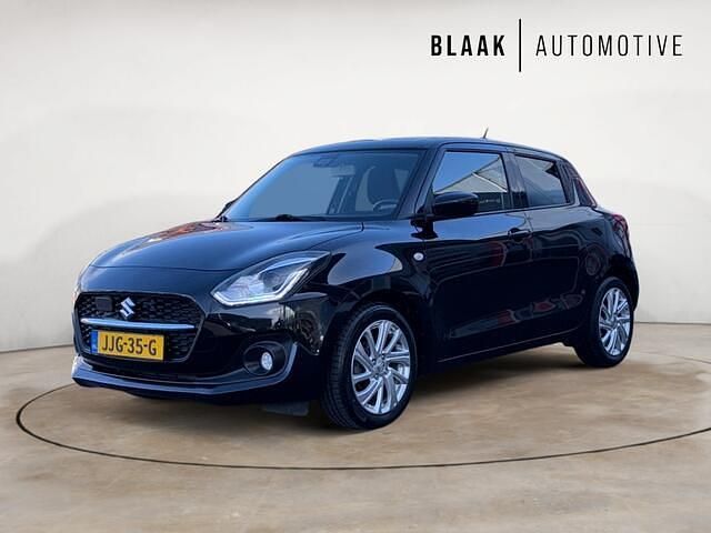 Zwart Occasion 2021 Suzuki Swift Hatchback | € 16.990 (Eerlijke prijs) - Afbeelding 1/4