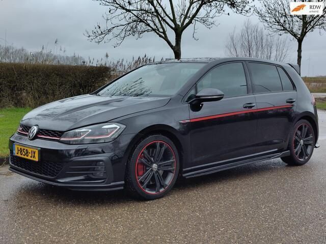 Zwart Gebruikt 2019 VW Golf VII GTI Hatchback | € 23.450 (Goede deal) - Afbeelding 1/4
