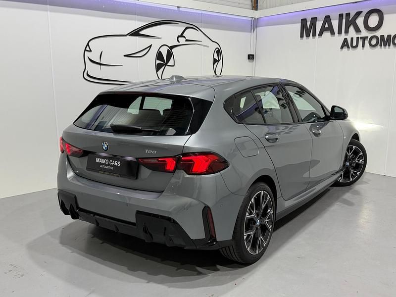 Occasion BMW 120 M Sport 156 PK (114 kW) 2024 Grijs Hatchback