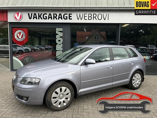 Grijs Gebruikt 2006 Audi A3 Sportback Attraction Hatchback | € 5.450 (Duur) - Afbeelding 1/4
