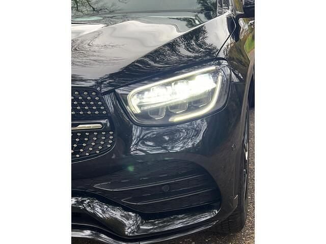 Occasion Mercedes GLC300 AMG line 258 PK (189 kW) 2019 Zwart SUV