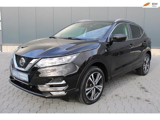Zwart Gebruikt 2019 Nissan Qashqai Tekna SUV | € 16.450 (Goede deal) - Afbeelding 1/4