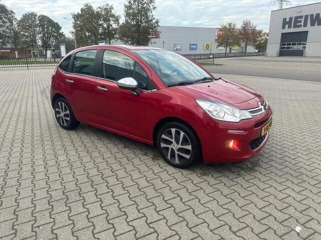 Rood Occasion 2013 Citroën C3 Hatchback | € 4.999 (Eerlijke prijs) - Afbeelding 1/4