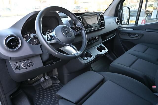Occasion Mercedes E-Sprinter 114 kW (156 PK) 2024 Zilver Van