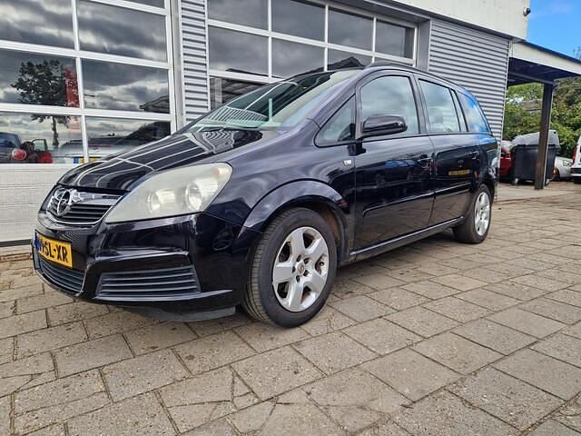 Zwart Gebruikt 2006 Opel Zafira Enjoy MPV | € 1.499 (Goede deal) - Afbeelding 1/4