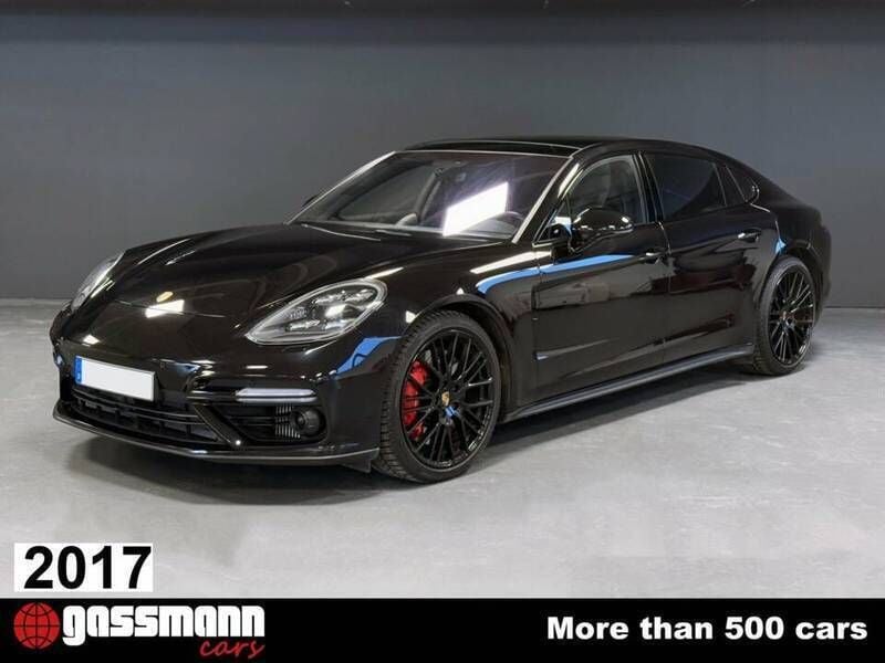 Zwartschwarz Gebruikt 2017 Porsche Panamera Turbo Sedan | € 80.900 - Afbeelding 1/4
