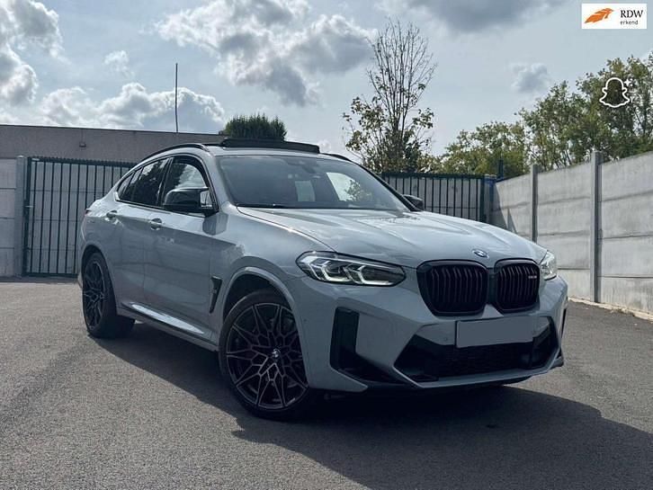 Grijs (metallic) Gebruikt 2024 BMW X4 M Competition Edition SUV | € 64.000 - Afbeelding 1/4