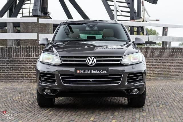 Occasion VW Touareg Exclusive 245 PK (180 kW) 2011 Grijs (metallic) SUV