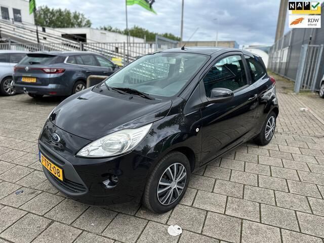 Zwart Gebruikt 2009 Ford Ka Trend Hatchback | € 2.249 (Eerlijke prijs) - Afbeelding 1/4