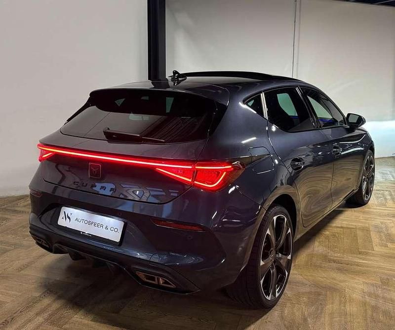 Occasion Cupra Leon VZ 150 PK (110 kW) 2021 Grijs Hatchback