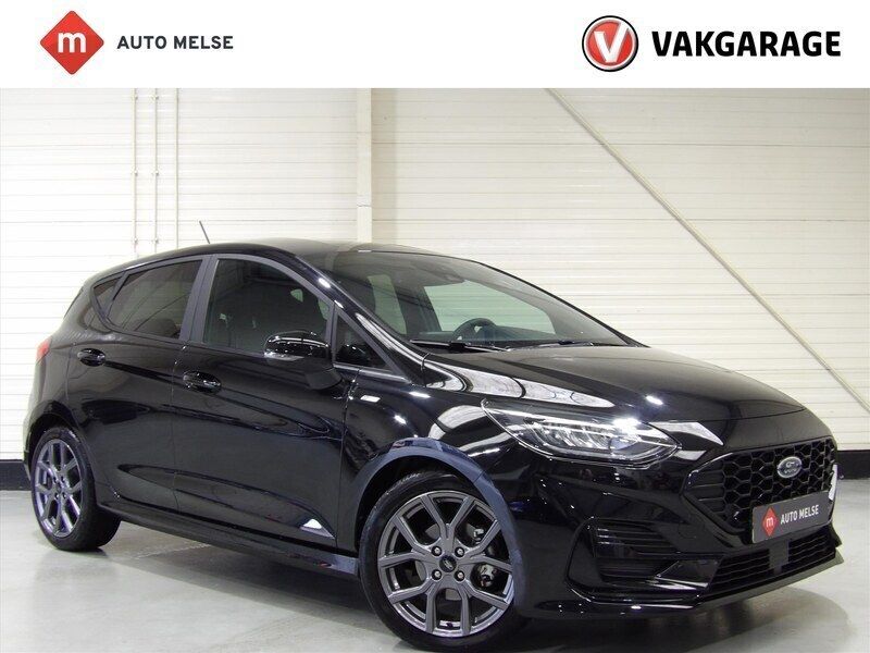Zwart Gebruikt 2023 Ford Fiesta ST-Line Hatchback | € 22.950 (Eerlijke prijs) - Afbeelding 1/4