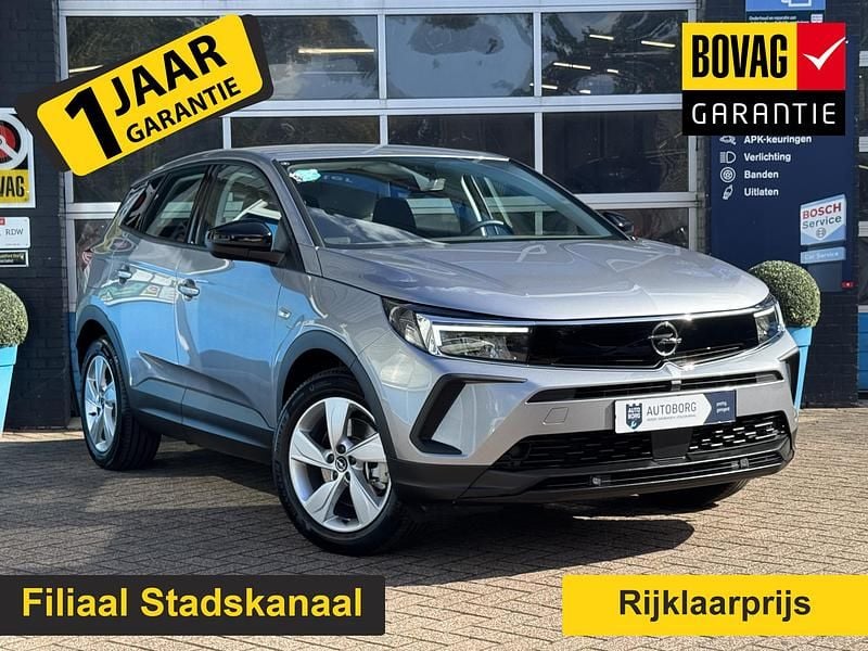 Grijs Occasion 2024 Opel Grandland X SUV | € 31.490 (Goede deal) - Afbeelding 1/4