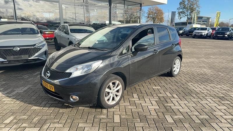 Zwart Gebruikt 2015 Nissan Note S MPV | € 8.380 (Eerlijke prijs) - Afbeelding 1/3
