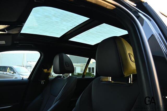 Occasion BMW 330 M Sport 291 PK (214 kW) 2022 Zwart Stationwagen