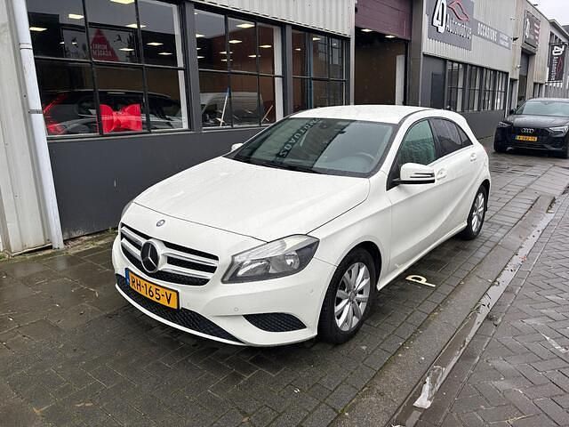 Occasion Mercedes A180 122 PK (89 kW) 2013 Wit Hatchback