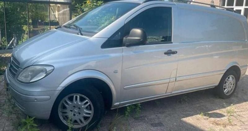 Grijs Gebruikt 2006 Mercedes Vito MPV | € 3.250 (Eerlijke prijs) - Afbeelding 1/1