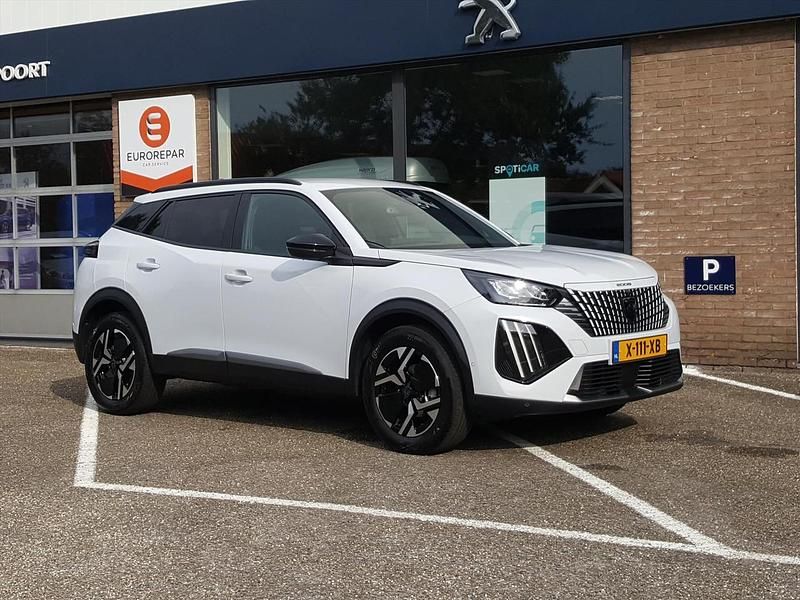 Wit Gebruikt 2024 Peugeot 2008 Allure SUV | € 28.545 - Afbeelding 1/1