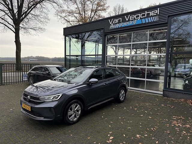 Grijs Gebruikt 2023 VW Taigo Life SUV | € 19.400 (Super prijs) - Afbeelding 1/4